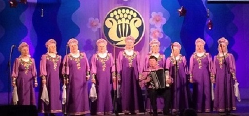 26 и 27 апреля 2014 года в Городском Дворце культуры прошел XVIII краевой фестиваль ветеранских хоровых коллективов «С песней по жизни».