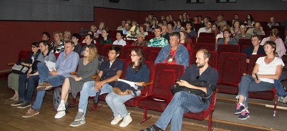 В кинотеатре «Премьера» 23 и 24 июля демонстрировались внеконкурсные показы фильмов в рамках ХХ Всероссийского Шукшинского кинофестиваля.