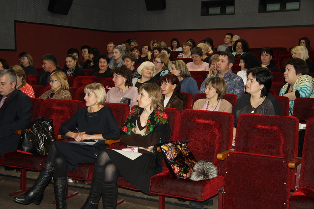Интересный и полезный семинар  прошел сегодня  в Алтайском государственном Доме народного творчества