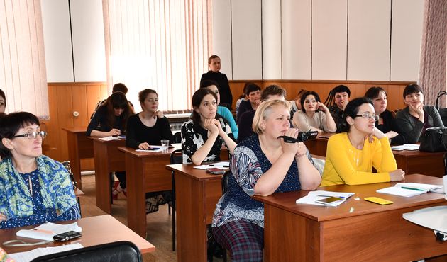 Курсы повышения квалификации для руководителей и  специалистов фольклорных коллективов прошли в Барнауле