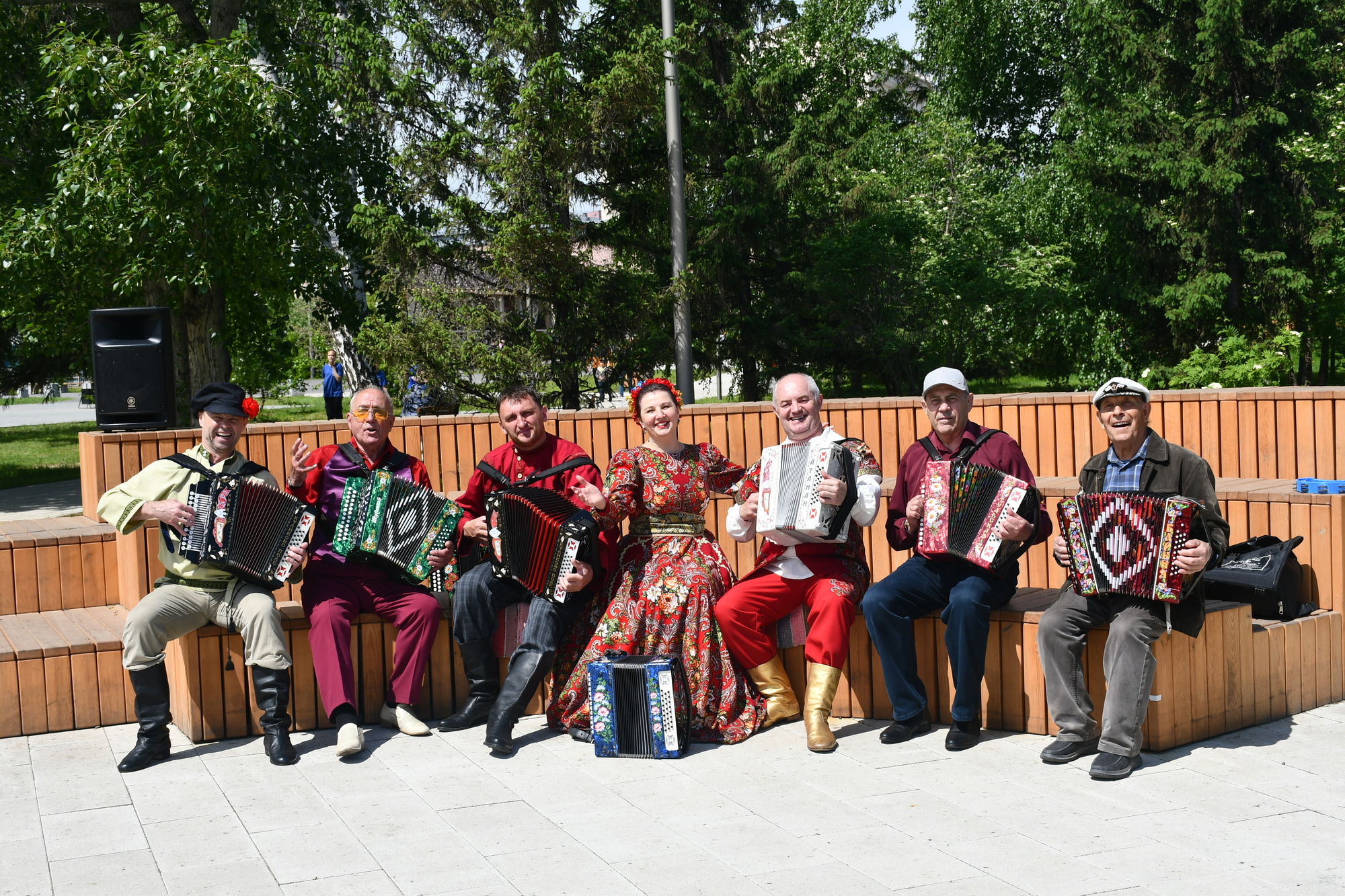 24 и 25 мая 2024 года в Алтайском крае состоялся Межрегиональный фестиваль гармонистов имени Н.Н. Вавилова «Играй, тальянка русская!»