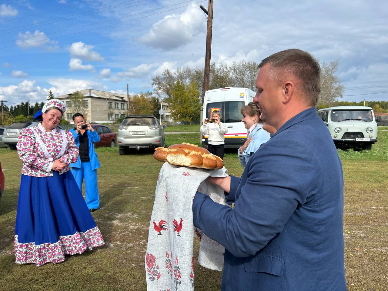 «Поклон селу и людям, в нём живущим»: как два малых села на один день стали культурной столицей края