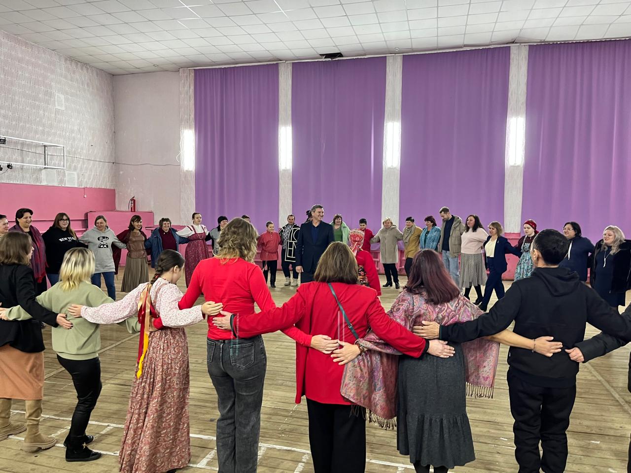 «Традиционная культура как основа патриотического воспитания»: в Кытманово прошел зональный семинар