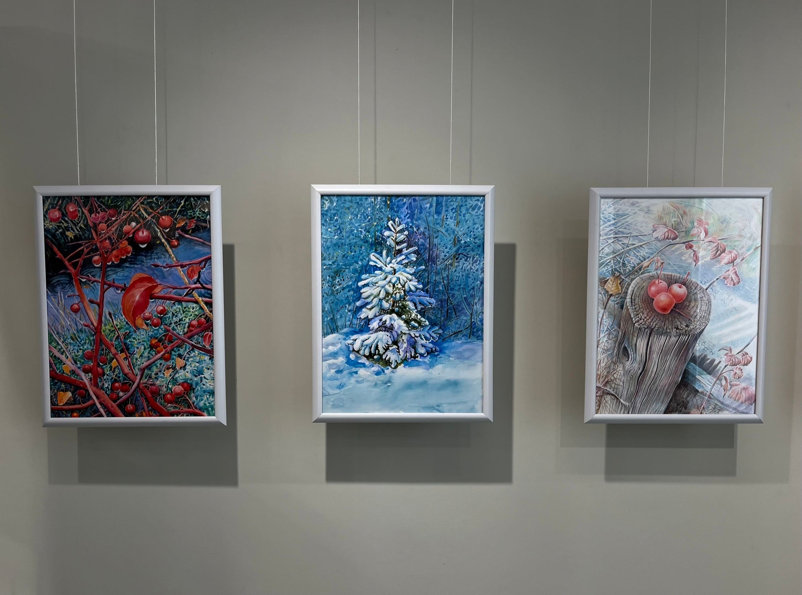 Мастерство, переданное дедом, и творчество, рождённое верой: выставка «Двое в мире искусств» открылась в Барнауле