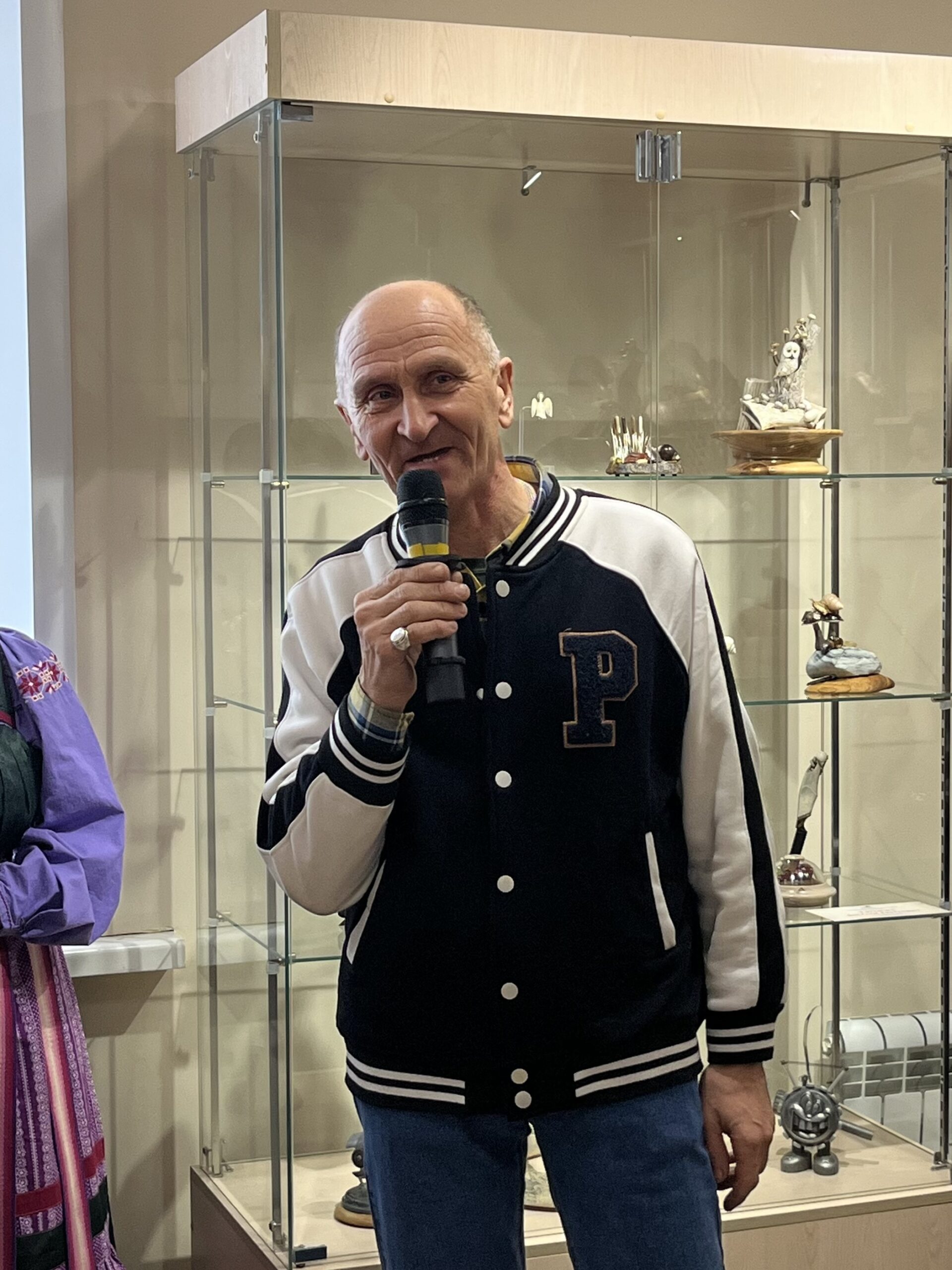 Верность искусству и традиции: Михаил Шевченко на выставке «Двое в мире искусств»